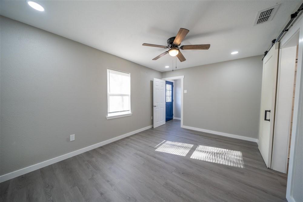 805 W Boyce Avenue Property Photo 15
