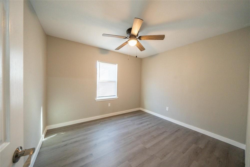 805 W Boyce Avenue Property Photo 22