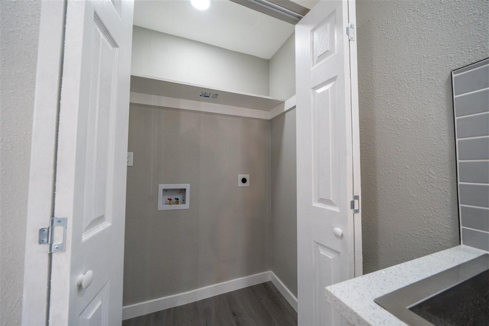 805 W Boyce Avenue Property Photo 26