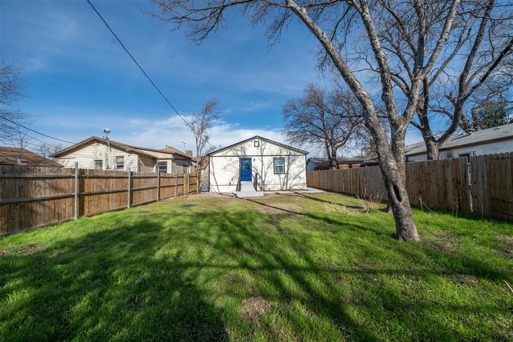 805 W Boyce Avenue Property Photo 28