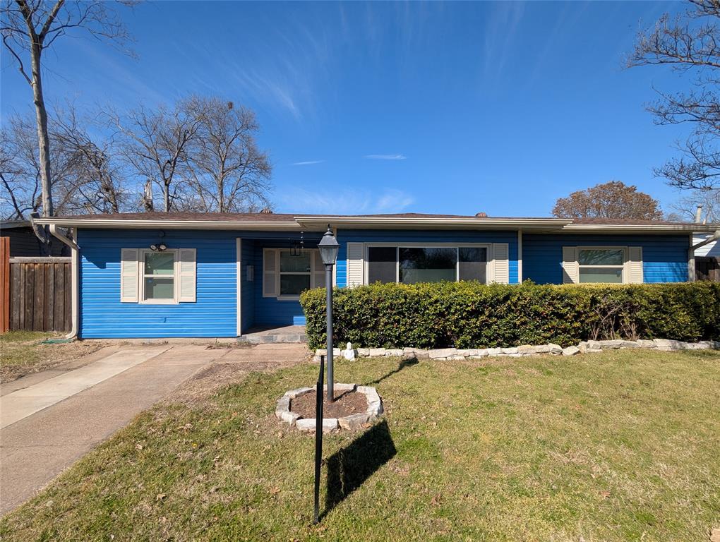 11711 Strand Street Property Photo