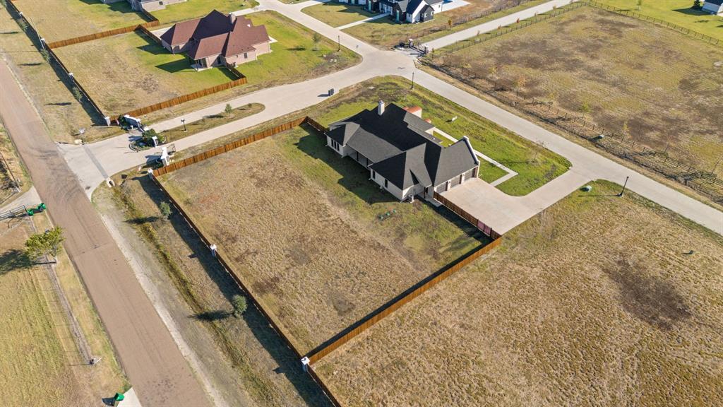1411 Greyridge Terrace Property Photo 40