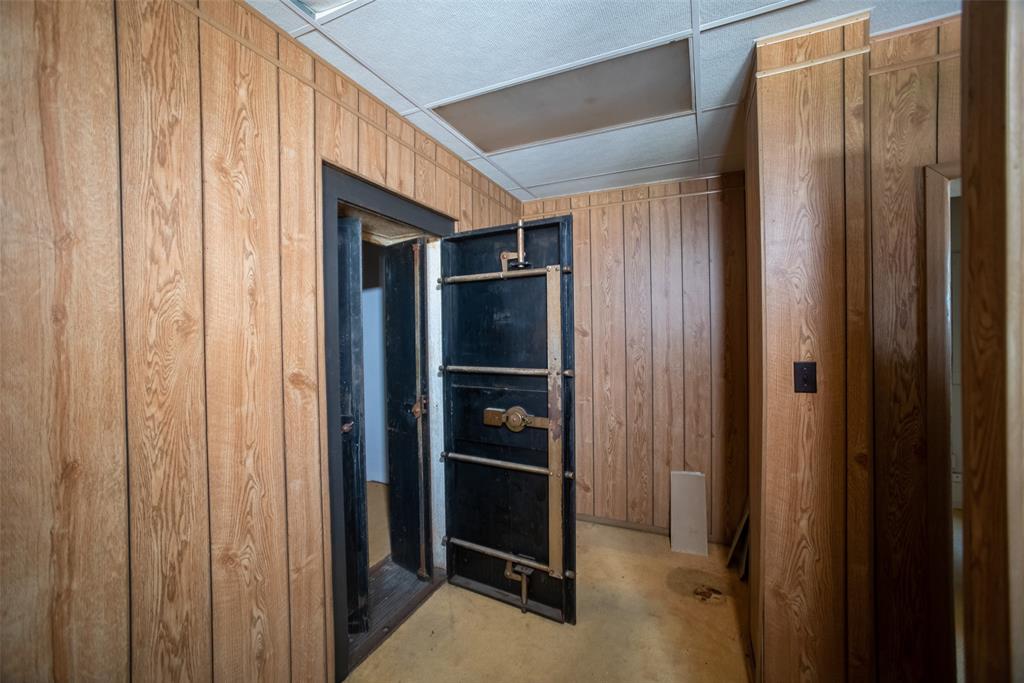 26 Ne 2nd Property Photo 13
