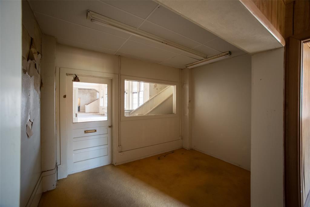 26 Ne 2nd Property Photo 15
