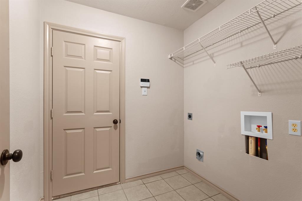 5800 Creekway Drive Property Photo 31