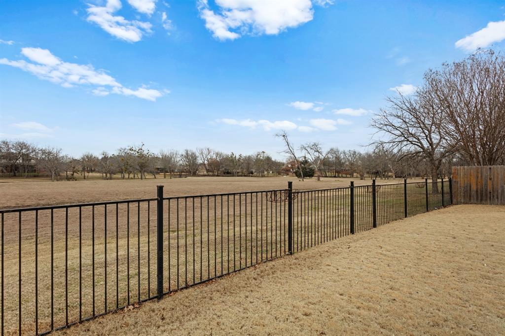 5800 Creekway Drive Property Photo 35