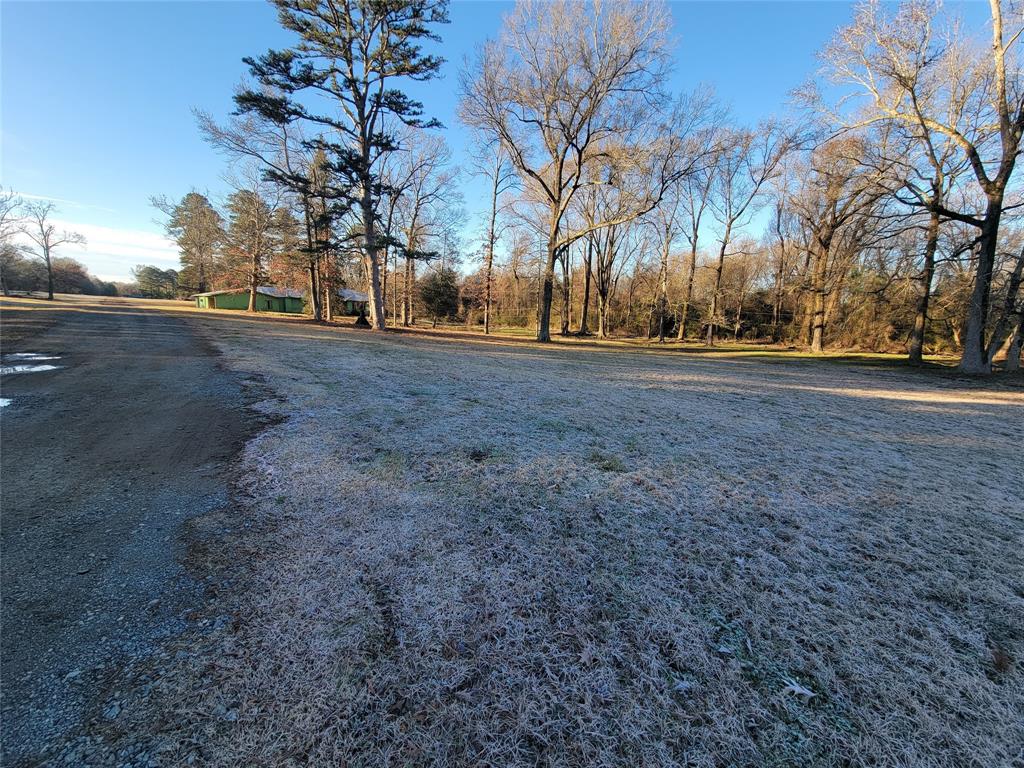 5325 N Market Street Property Photo 4