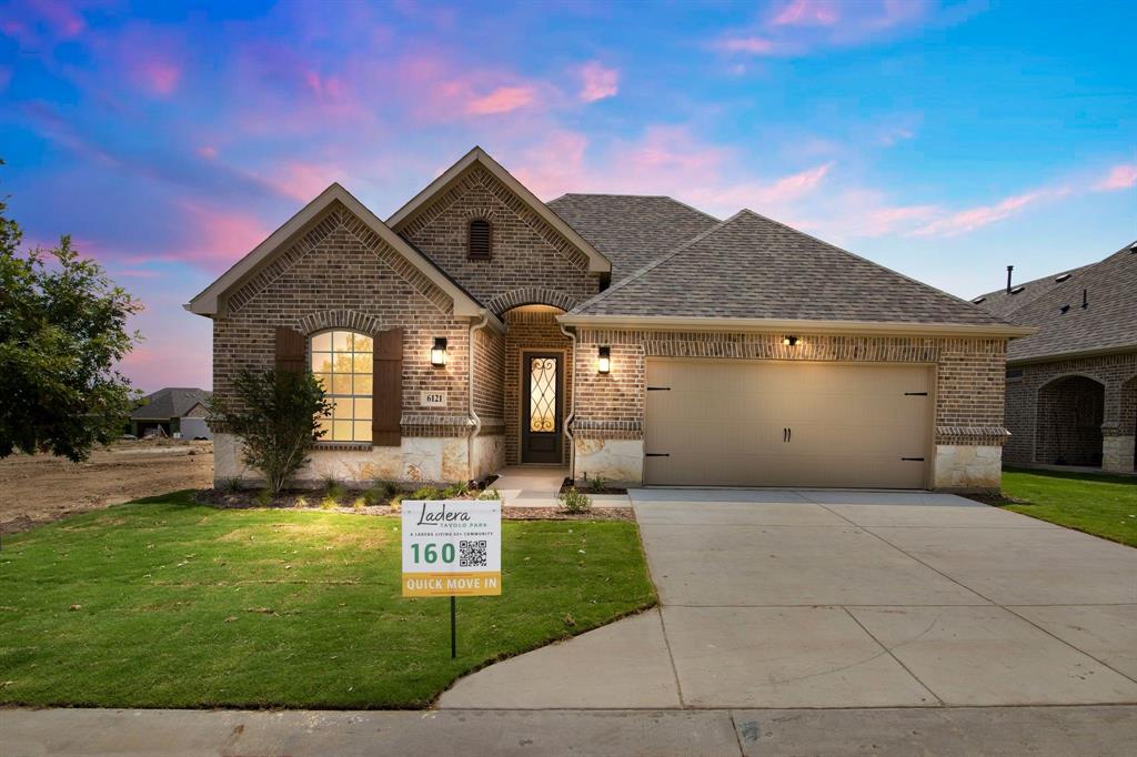 6121 Villaggio Way Property Photo 2