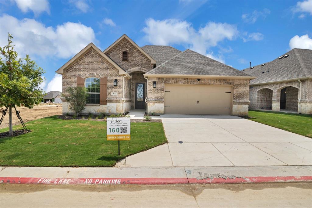 6121 Villaggio Way Property Photo 3