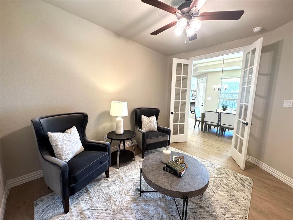 6121 Villaggio Way Property Photo 13