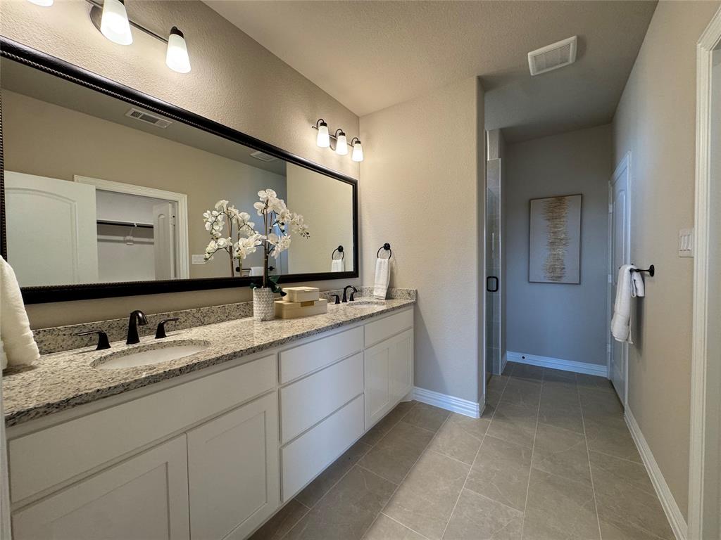 6121 Villaggio Way Property Photo 19