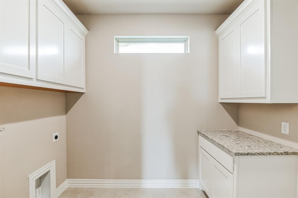 6121 Villaggio Way Property Photo 27