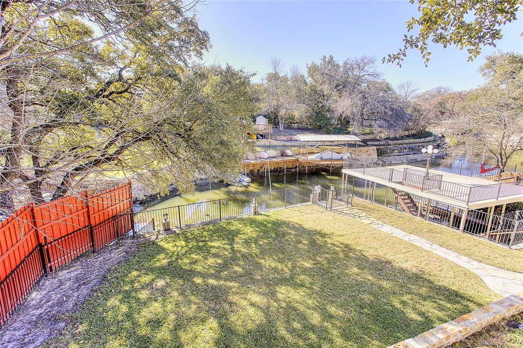 8809 Random Road Property Photo 5