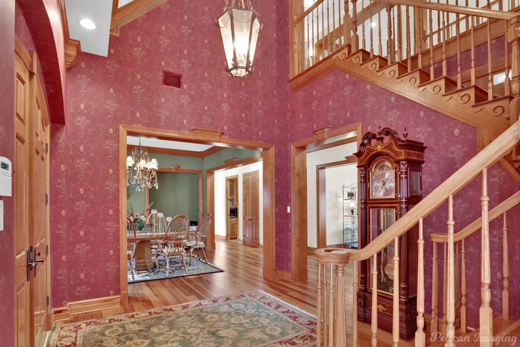 1330 Forest Creek Drive Property Photo 4