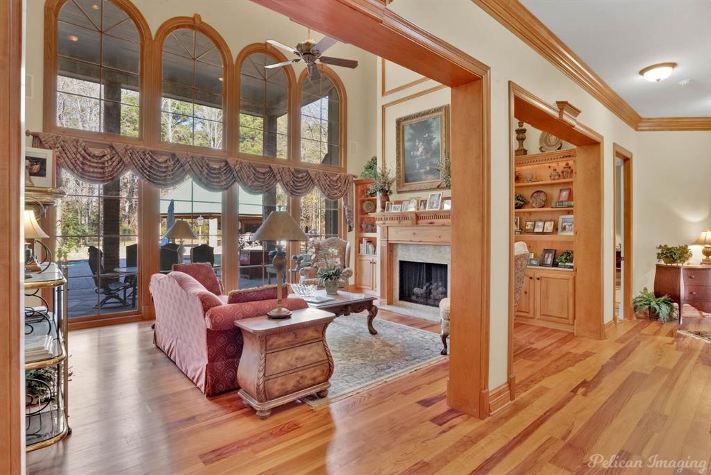 1330 Forest Creek Drive Property Photo 7