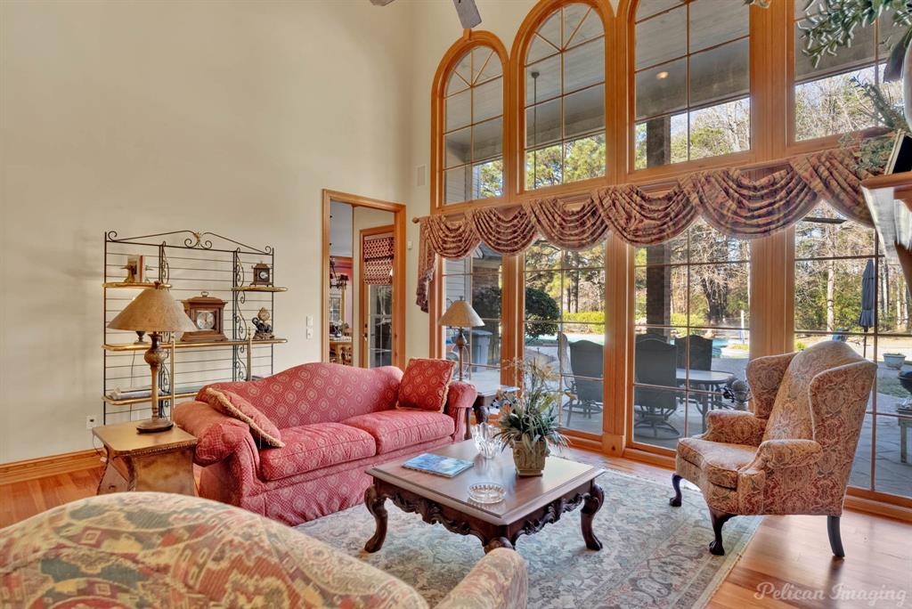1330 Forest Creek Drive Property Photo 11