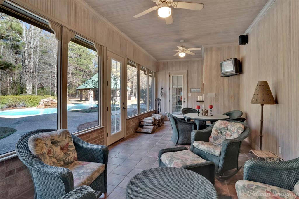 1330 Forest Creek Drive Property Photo 32