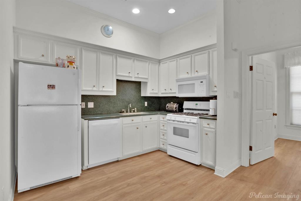 1330 Forest Creek Drive Property Photo 34