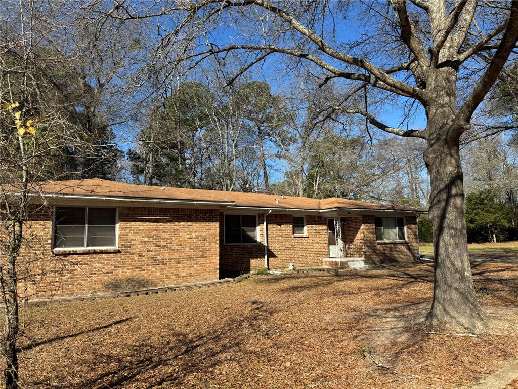 259 Lone Oak Drive Property Photo 1
