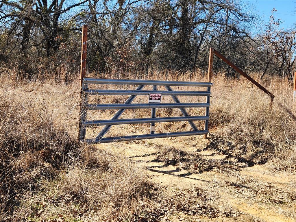 925 Three Skillet Road Property Photo 1