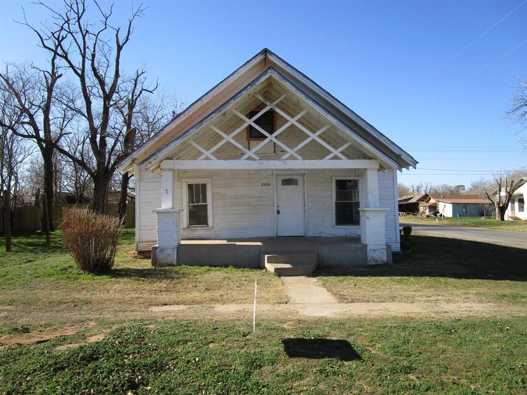 2104 Lexington Street Property Photo