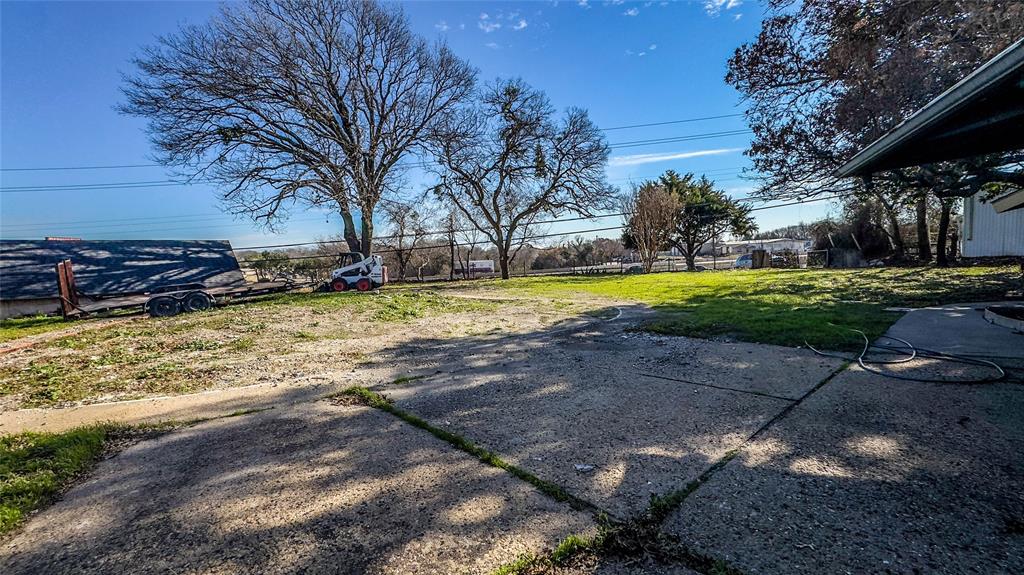 719 E Highway 67 Property Photo 10
