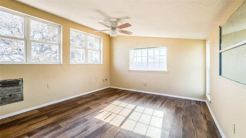 719 E Highway 67 Property Photo 11
