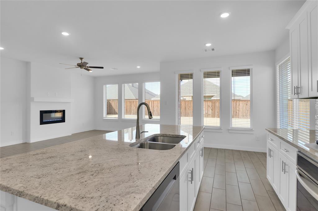 851 Boomer Lane Property Photo 7