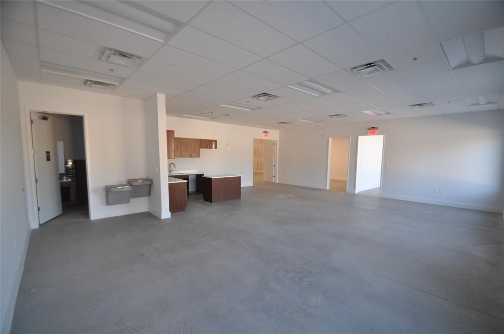 10555 N County Road 200 Property Photo 15