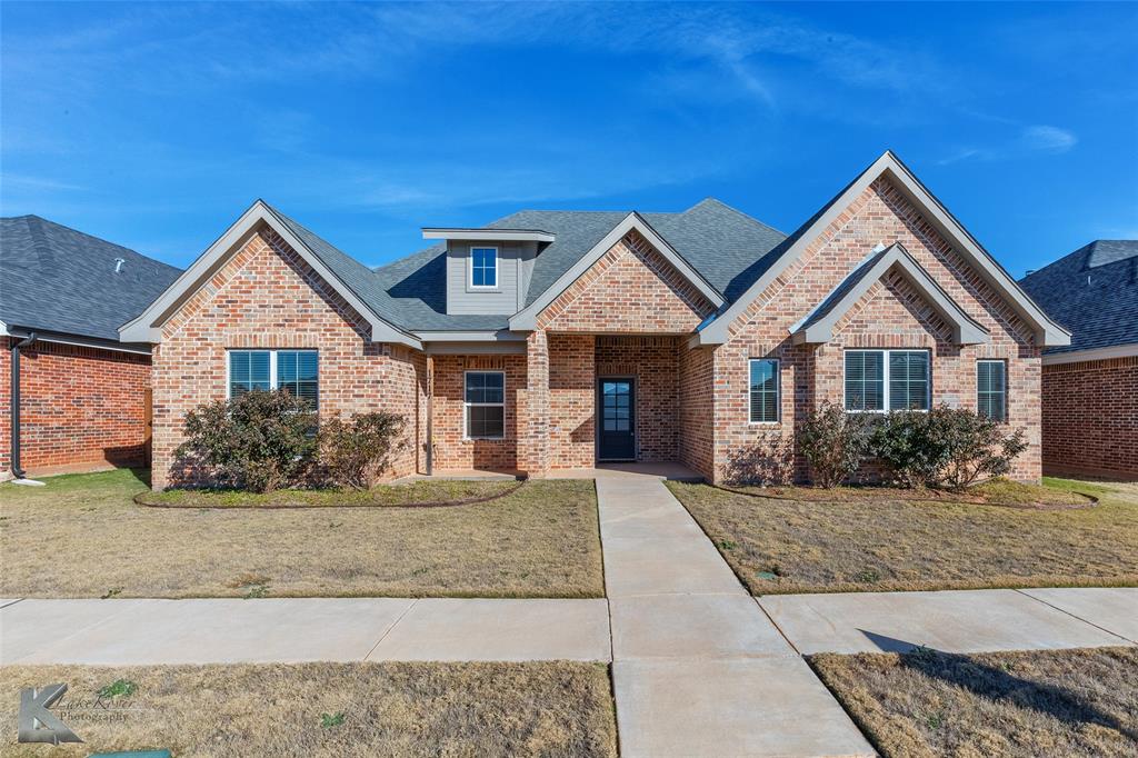 1717 Sina Avenue Property Photo 1