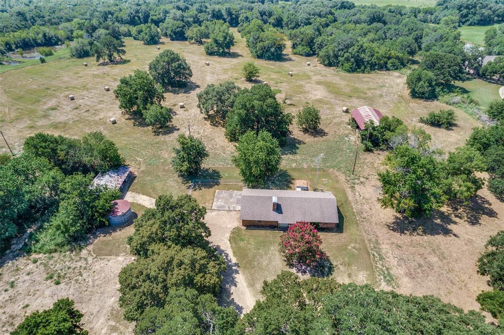 2102 County Road 2610 Property Photo 24