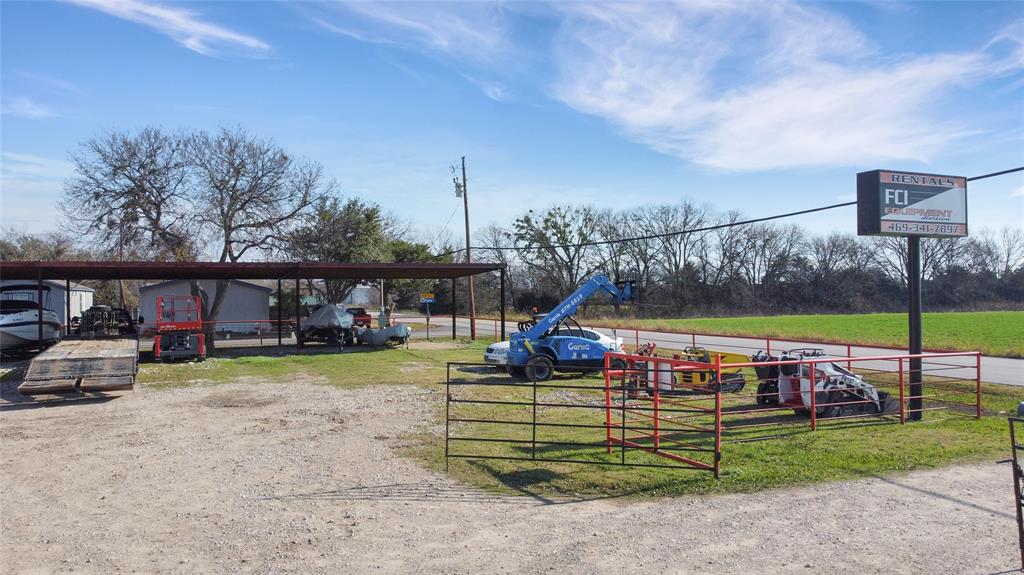 2915 Skyview Drive Property Photo 4