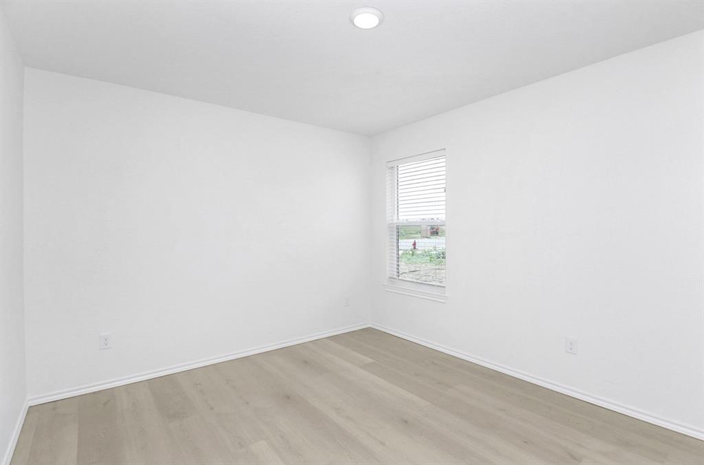 804 Bella Boulevard Property Photo 17