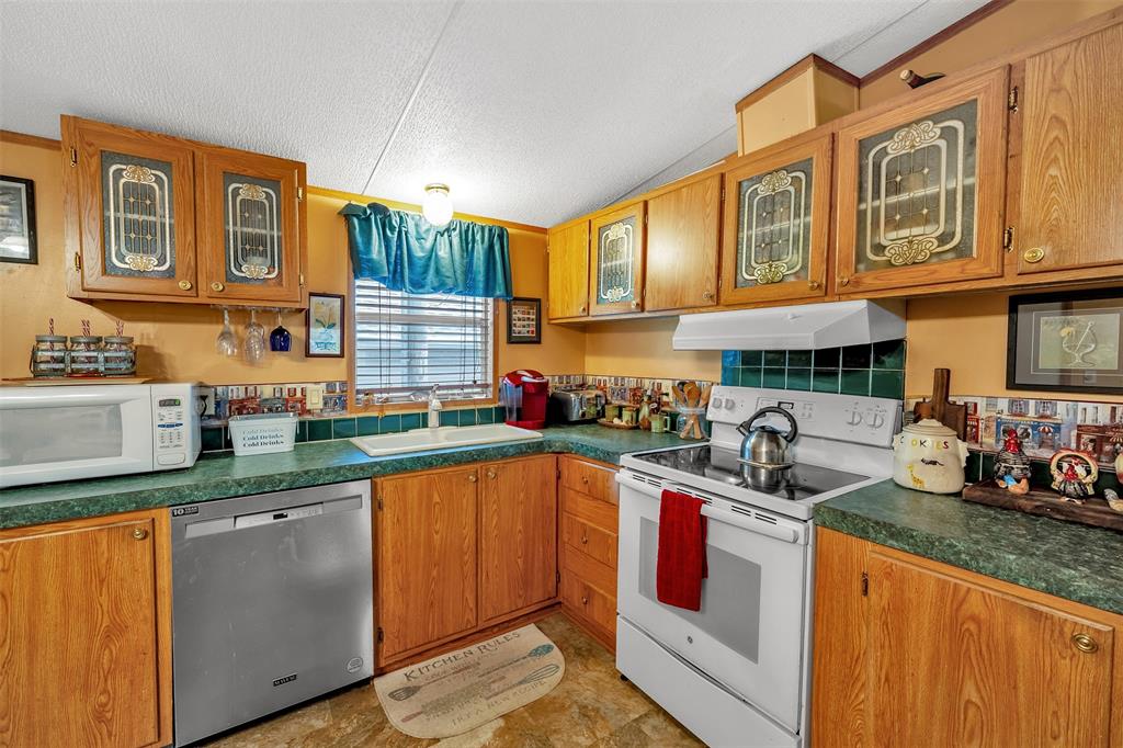 146 Sweetgum Trail Property Photo 8