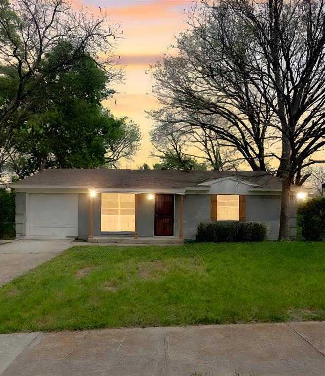 3915 Ambrose Drive Property Photo 2
