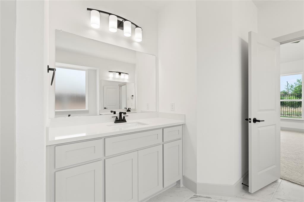 924 Salvation Drive Property Photo 29