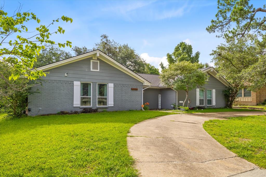 6303 Buena Vista Drive Property Photo 4