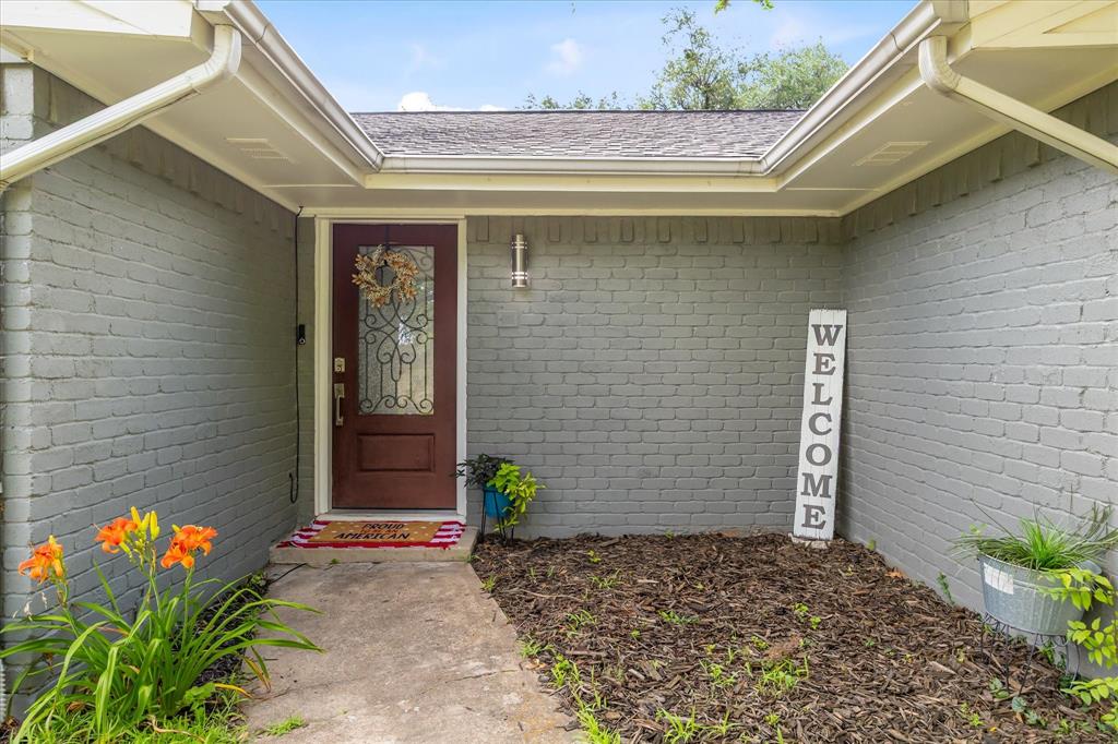 6303 Buena Vista Drive Property Photo 5