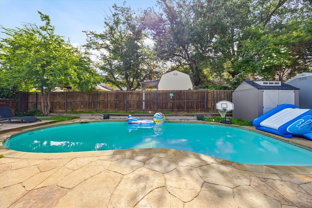 6303 Buena Vista Drive Property Photo 7