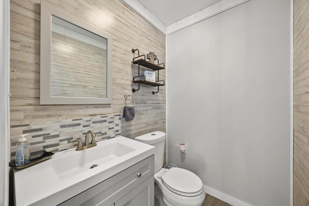 6303 Buena Vista Drive Property Photo 27