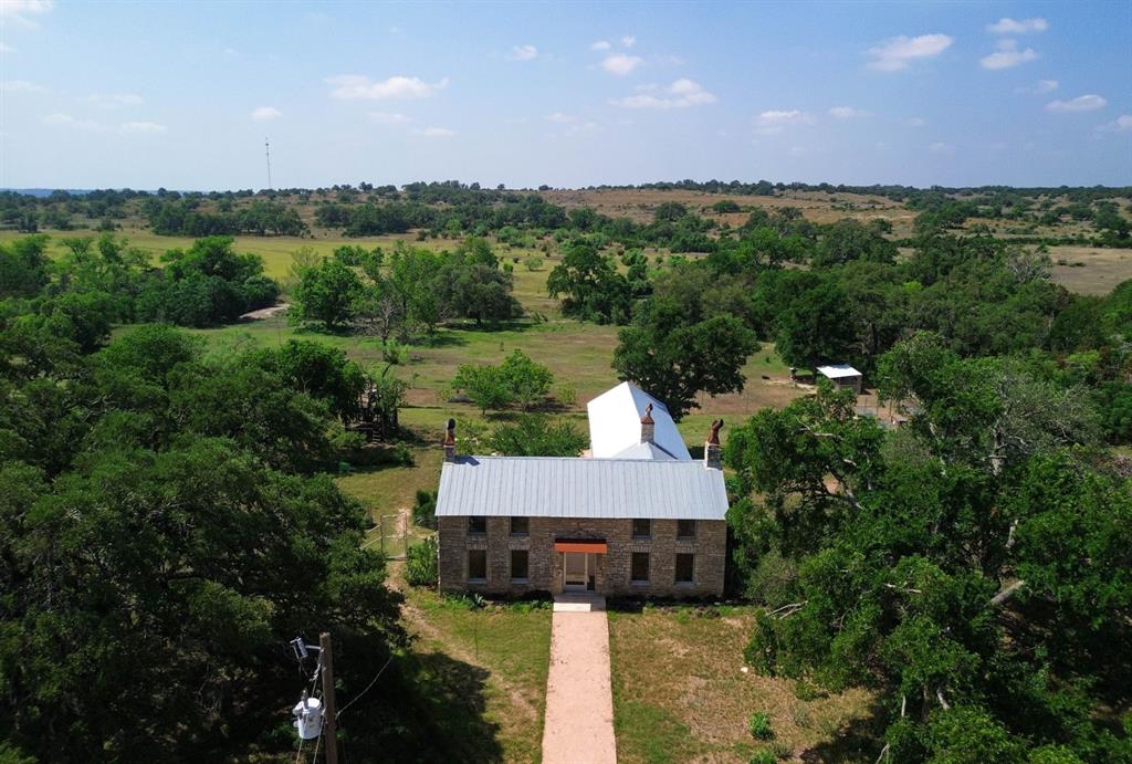 1037 Ranch Road 962 Property Photo 1