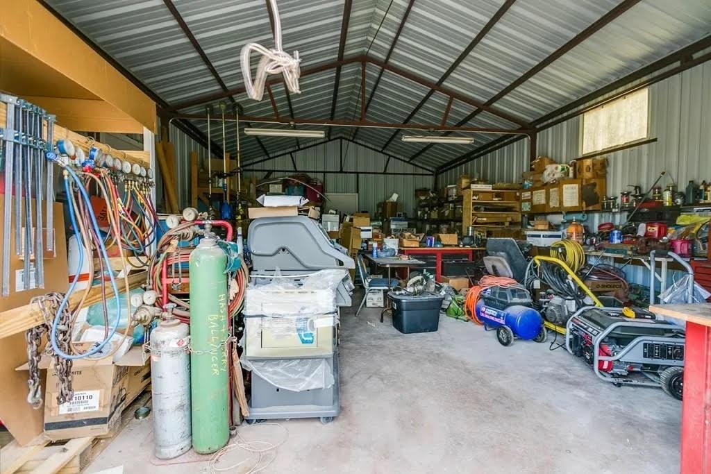 1707 Hutchins Avenue Property Photo 7