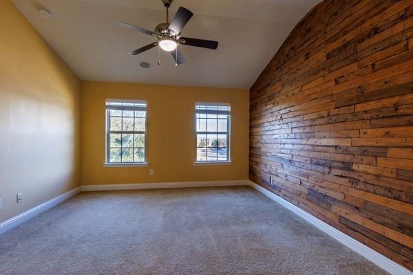 2644 Jackson Drive Property Photo 3