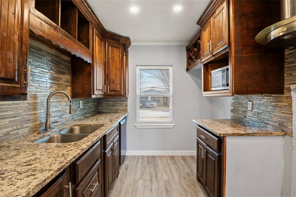 6543 Gentle River Drive Property Photo 5