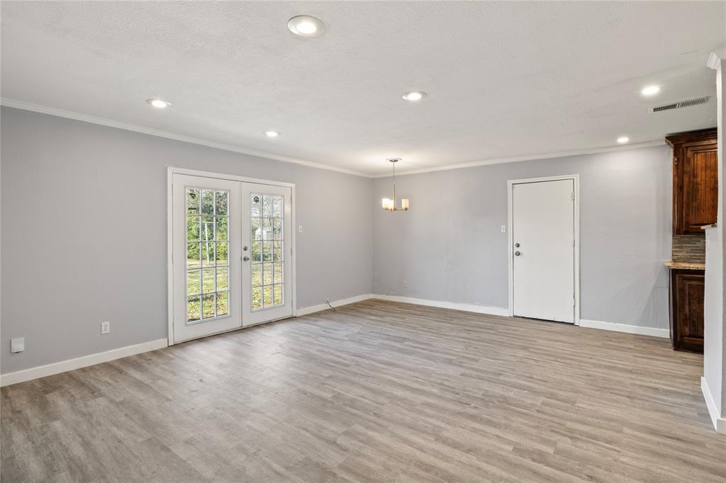 6543 Gentle River Drive Property Photo 14