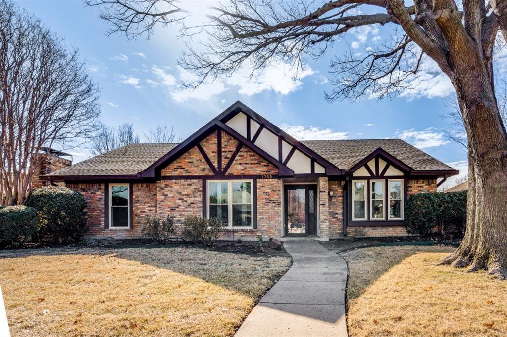 1700 Throwbridge Lane Property Photo 1