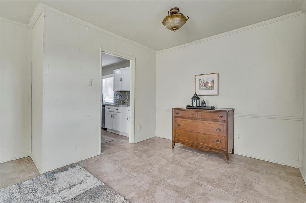 4829 Ash Glen Lane Property Photo 7