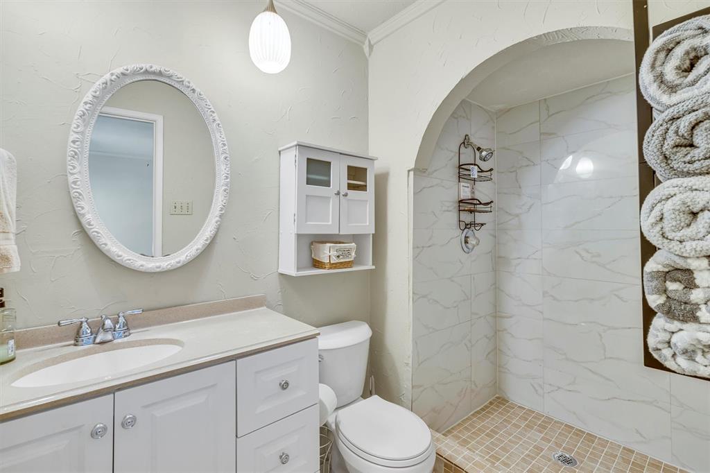 4829 Ash Glen Lane Property Photo 25