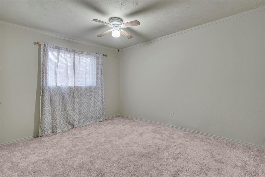 4829 Ash Glen Lane Property Photo 28