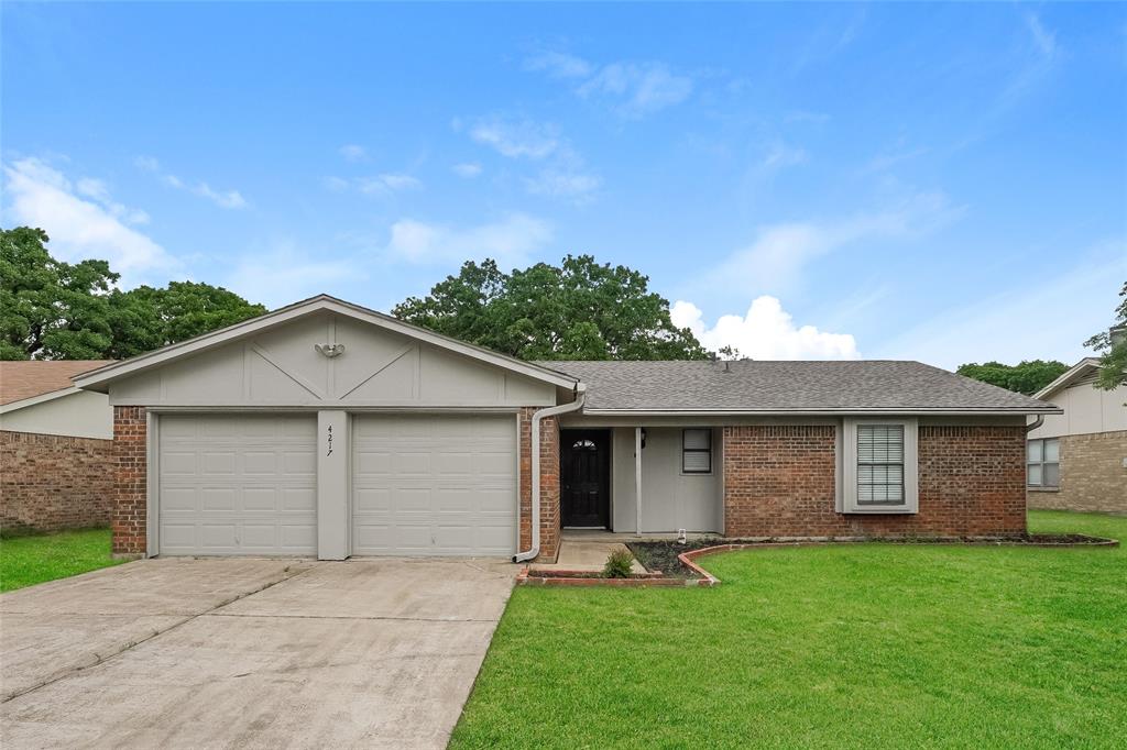 4217 Vidalia Drive Property Photo